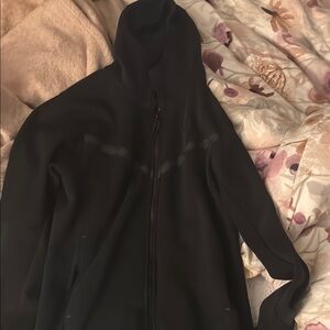Nike Tech- Black
